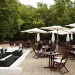 Novotel Fontainebleau Hotel Ury