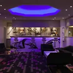 枫丹白露尤里诺富特酒店 4* 尤里