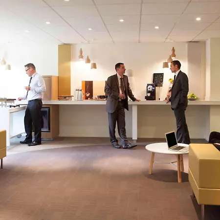 Novotel Fontainebleau Hotel