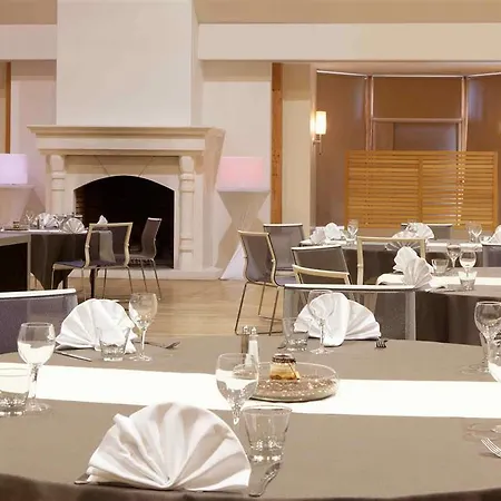 Novotel Fontainebleau Hotel