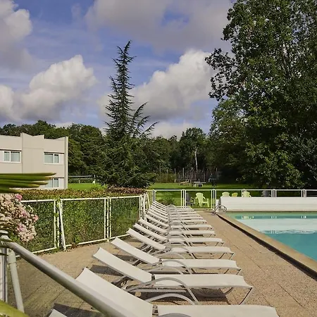 Novotel Fontainebleau Hotel