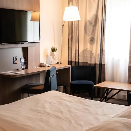 Novotel Fontainebleau Hotel