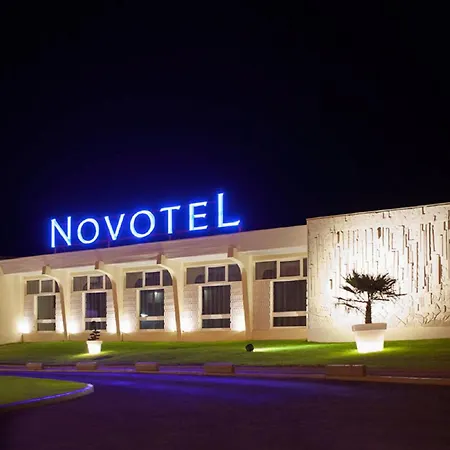 Novotel Fontainebleau Hotel 4*