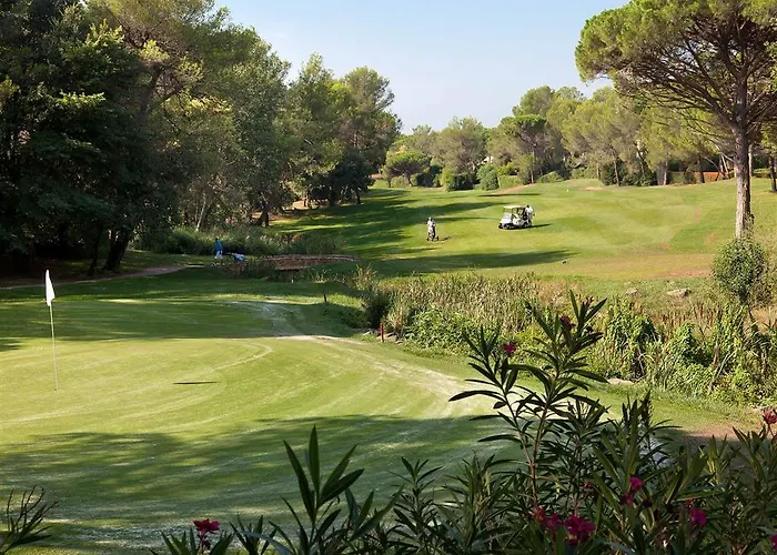 Hotel Novotel Fontainebleau Ury