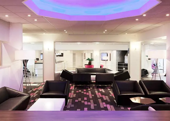 Hotel Novotel Fontainebleau 4*