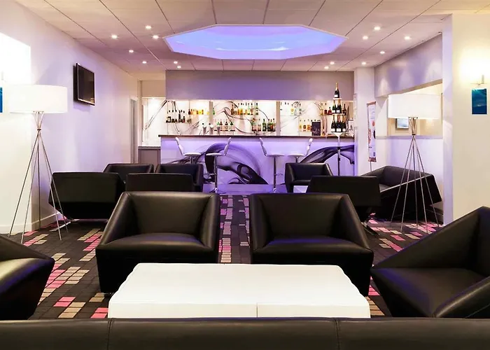 Novotel Fontainebleau 4*