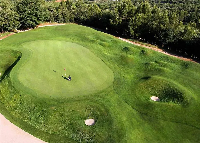 Novotel Fontainebleau Ury